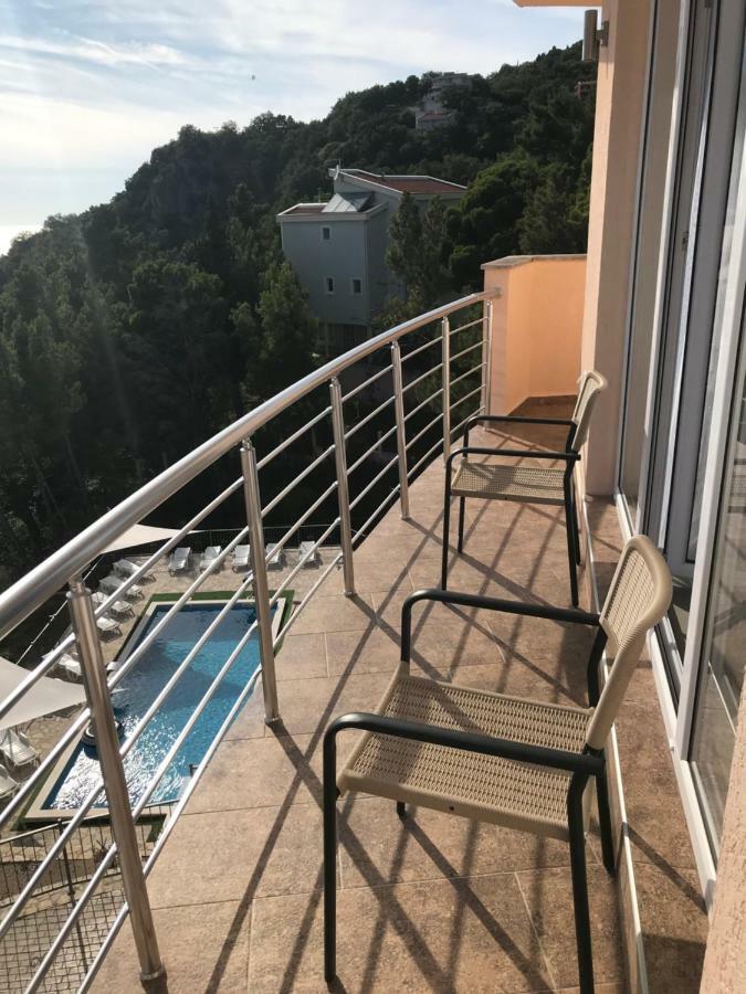 Villa Grand Бар Екстериор снимка