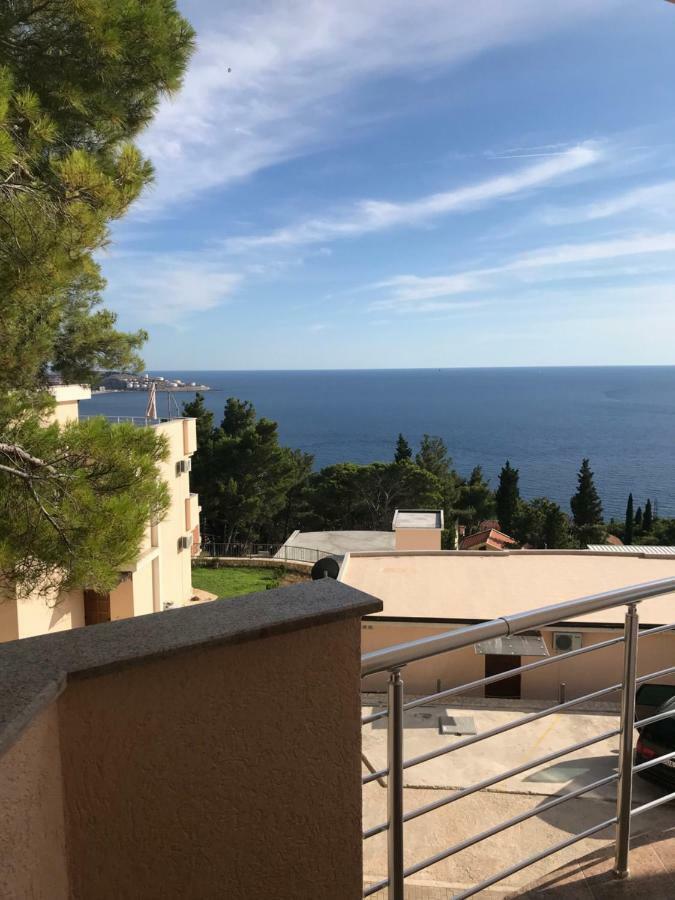 Villa Grand Бар Екстериор снимка